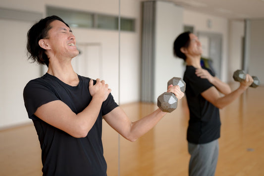 筋トレ停滞期におすすめのHMBサプリとは？効果と選び方について【エントレイナープロ】